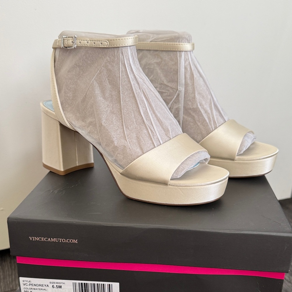 Vince Camuto Elegant Cream Block Heels